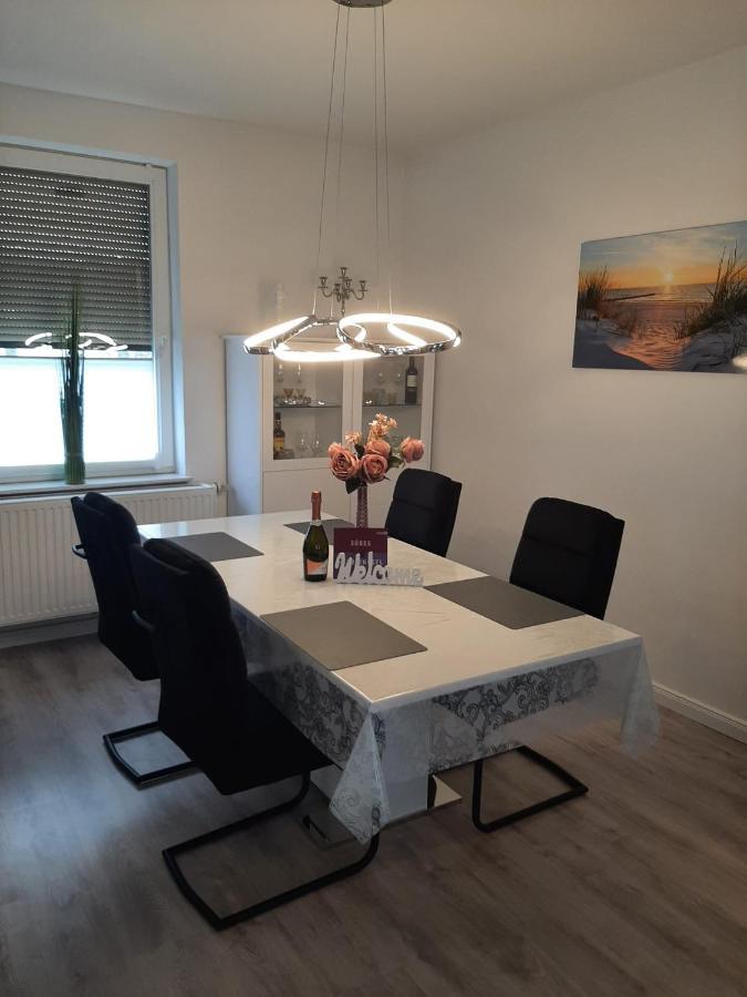 Ferienwohnung Luecht Am Meer Wilhelmshaven Exterior foto